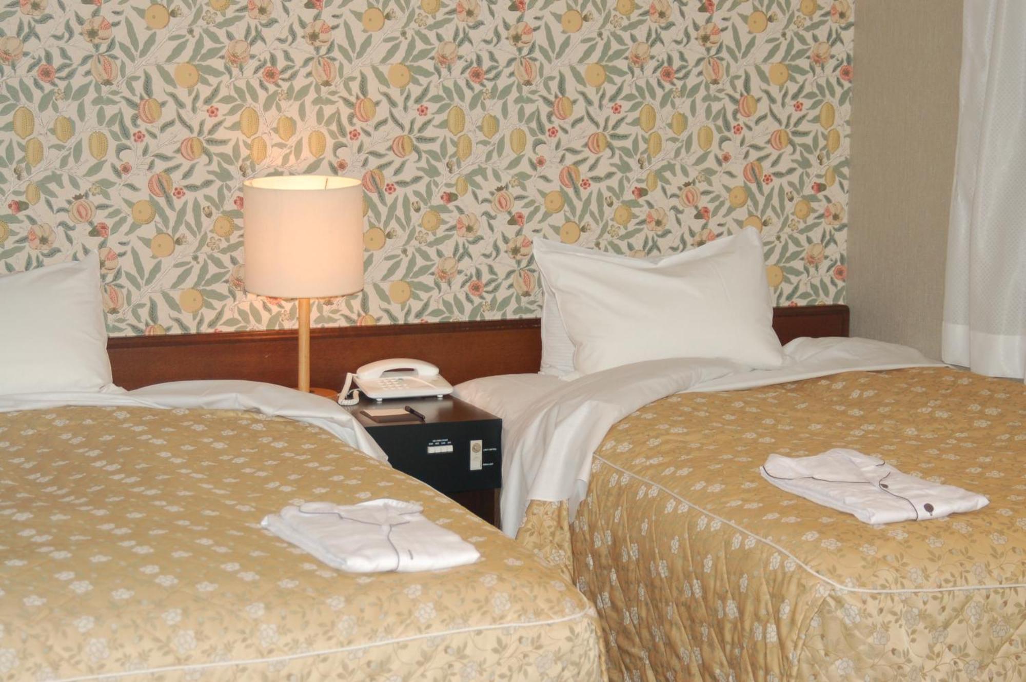 Shizunai Eclipse Hotel Shinhidaka Стая снимка